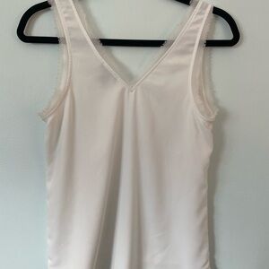Halogen Ivory Sleeveless V-Neck Blouse